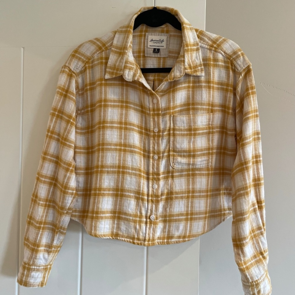 American Eagle Cropped Flannel Shirt Size Small Gold White Distressed